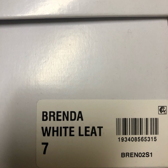 SOLD ON MERCARI - Steve Madden Flatform Sandal - Picture 4 of 5